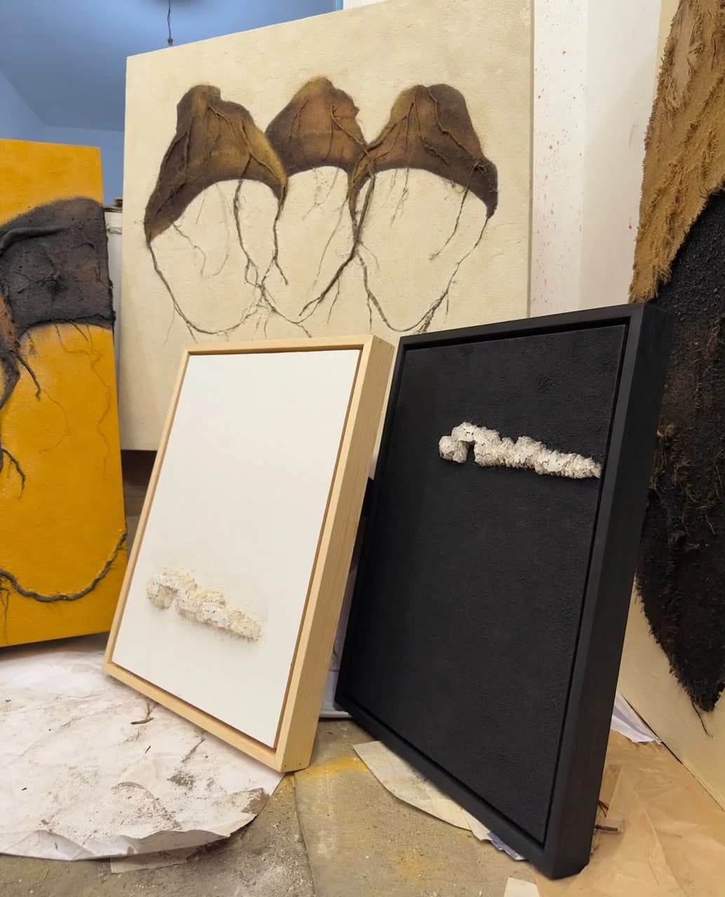 Noureddine Ouarhim at work in his studio