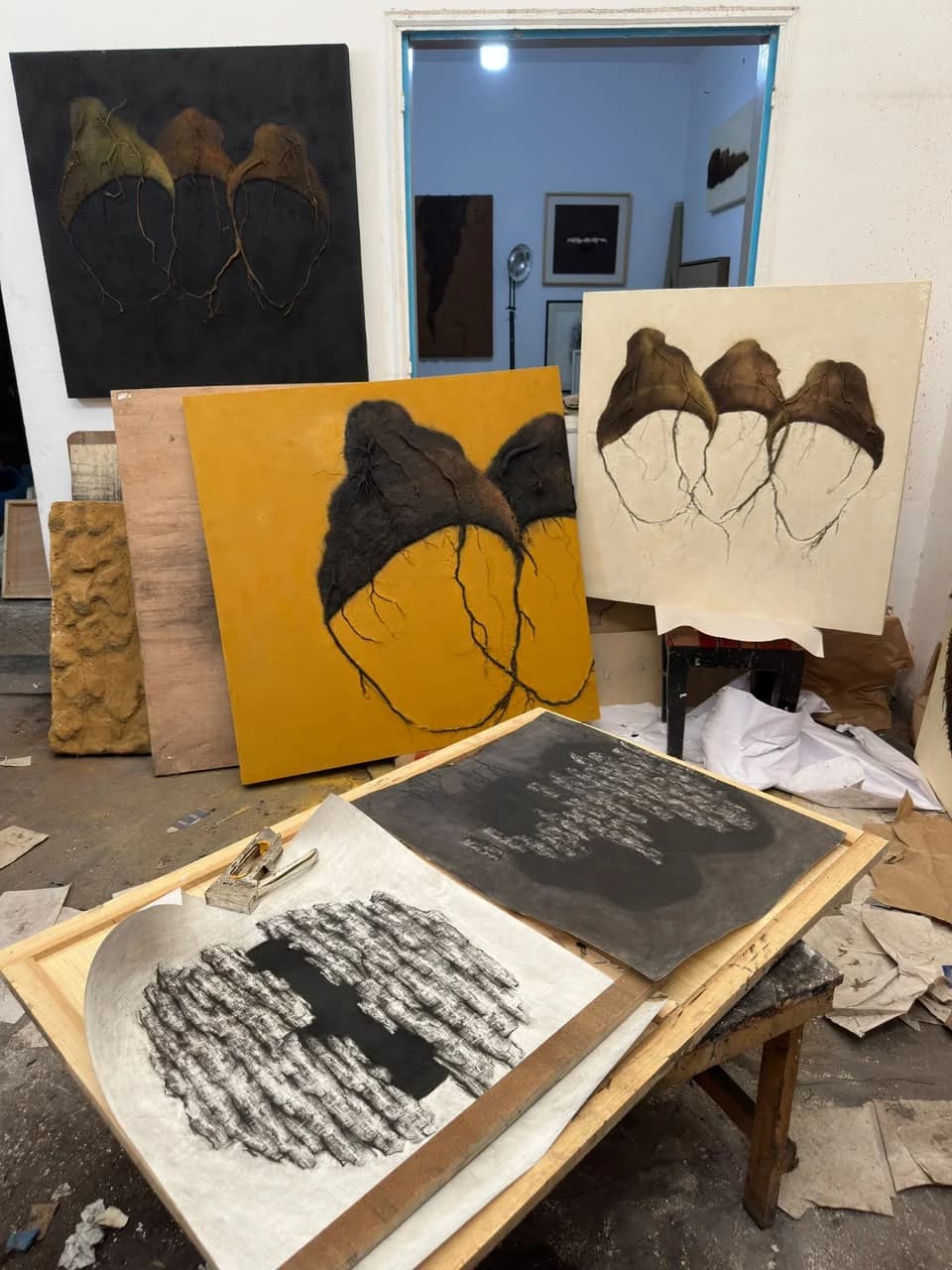 Noureddine Ouarhim at work in his studio