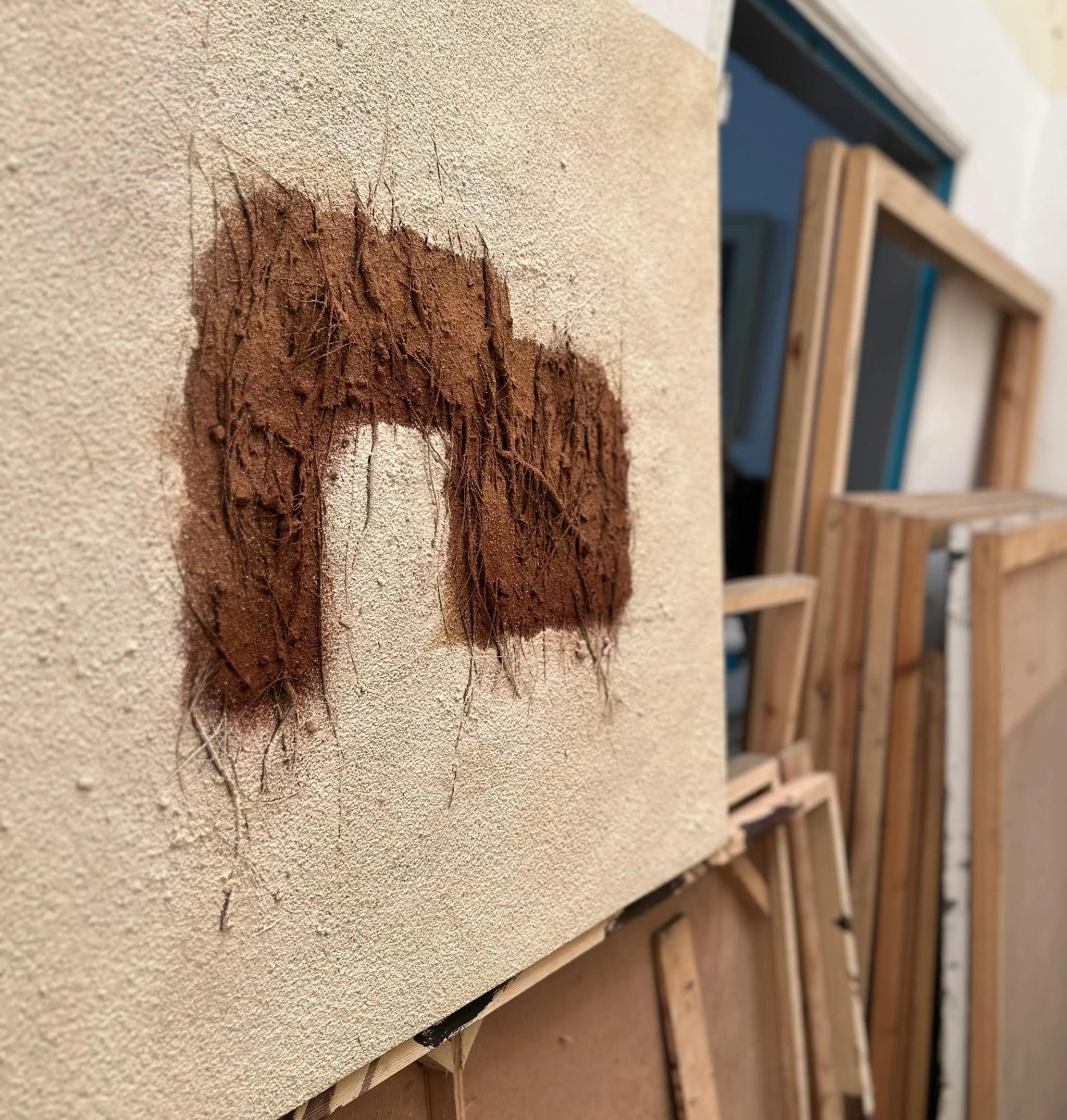Noureddine Ouarhim at work in his studio